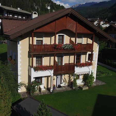 Apartments Vaiolet Santa Cristina Val Gardena Exterior photo